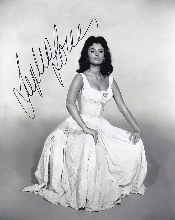 SOPHIA LOREN Signed Autographed Photo Poster painting