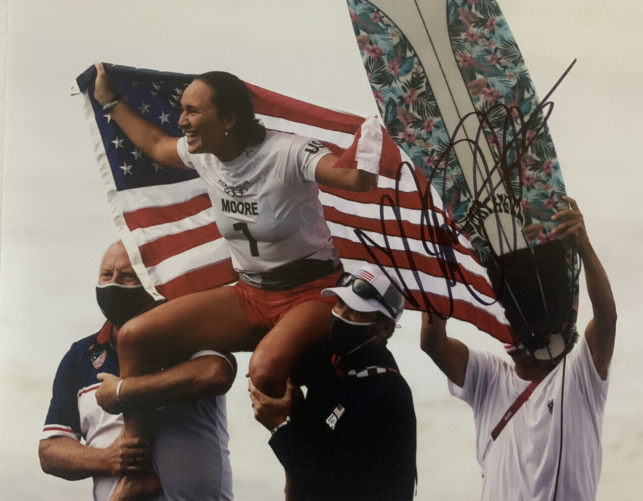 CARISSA MOORE HAND SIGNED 8x10 Photo Poster painting USA OLYMPICS SURFER GOLD AUTOGRAPH COA