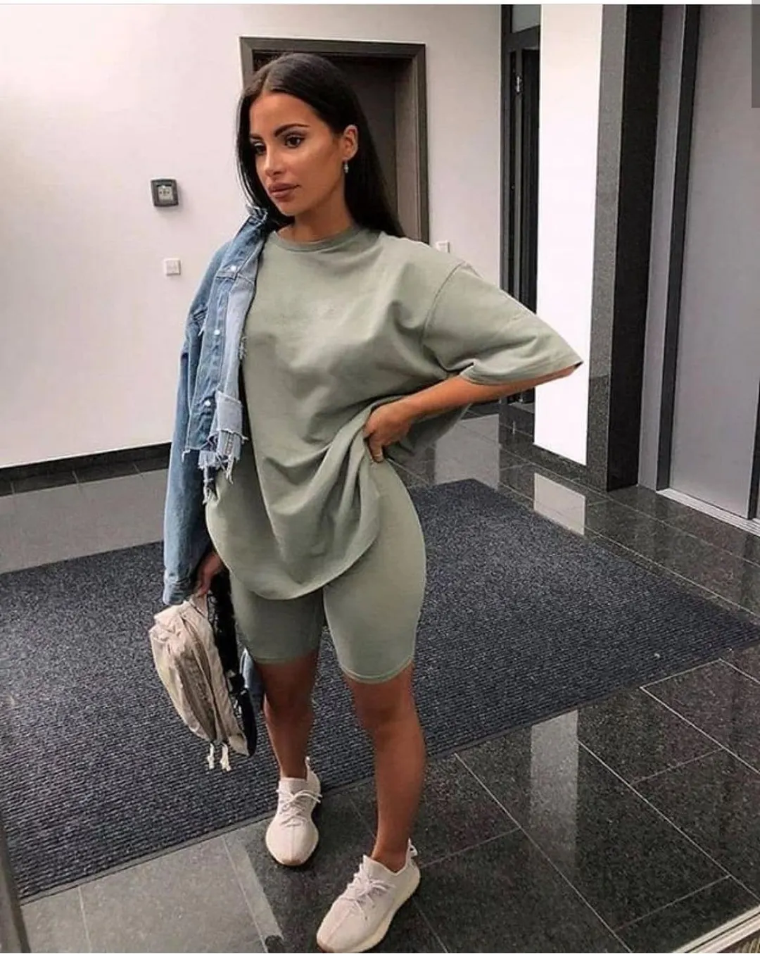 Casual solid new women's two piece suit including belt solid color home loose sports fashion leisure suit summer couples wear