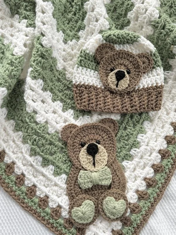 Lulusnow Handmade Green Bear Blanket Bear Bedding Crochet Animal Baby Blanket Gifts For Baby 