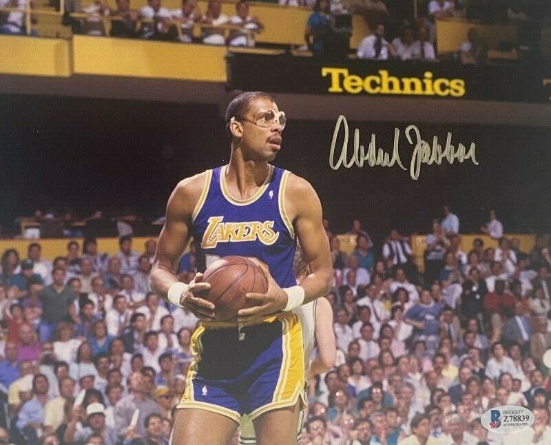 Kareem Abdul-Jabbar signed autographed 8x10 Photo Poster painting Lakers Rare Beckett COA