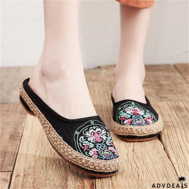 Casual Flat Heel Floral Embroidered Slippers