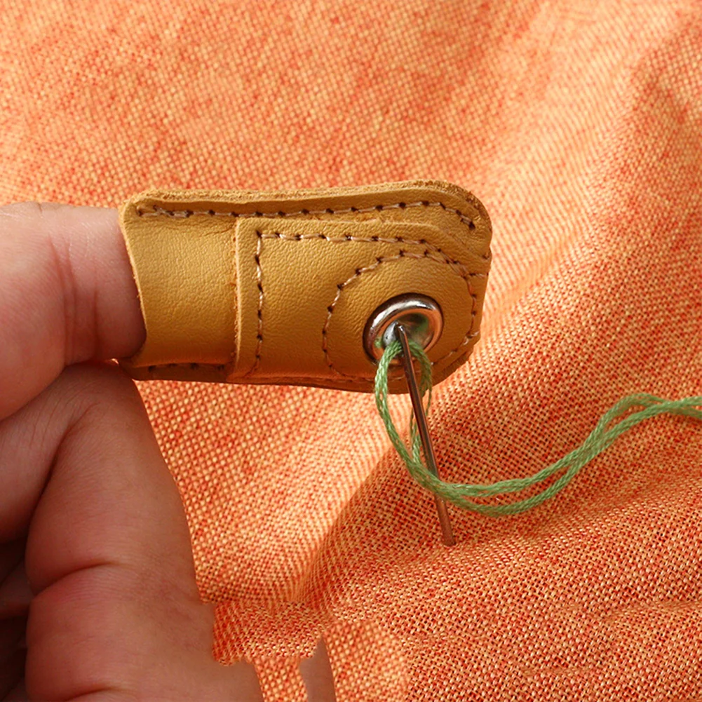 2 Pcs Finger Metal Shield Protector Needle Felting Knitting Guard(1Round 1Large)