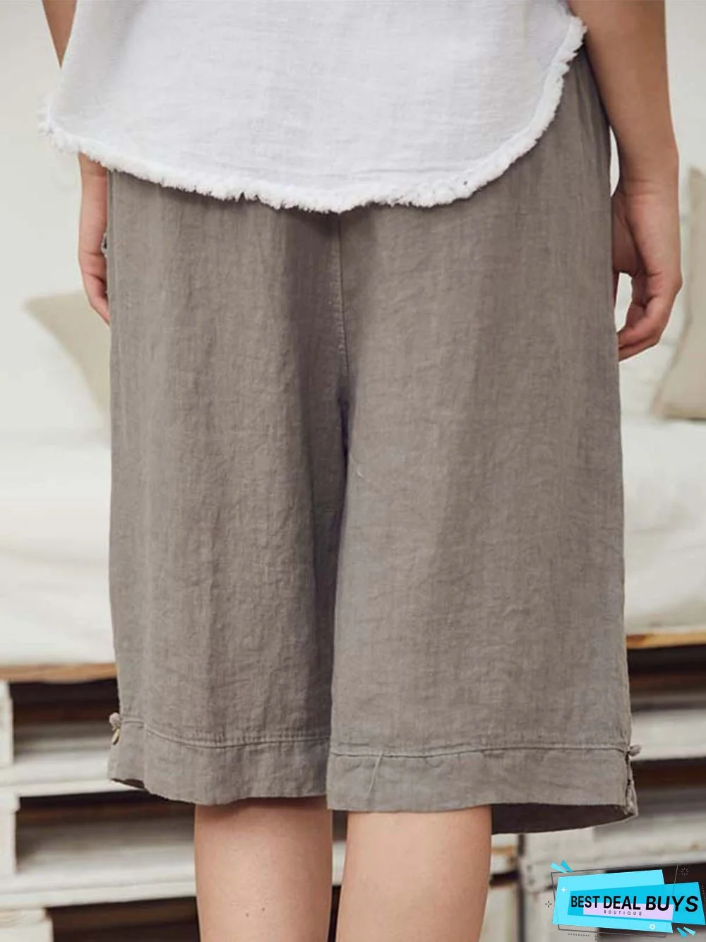 Solid Pockets Shorts Women Buttoned Shorts