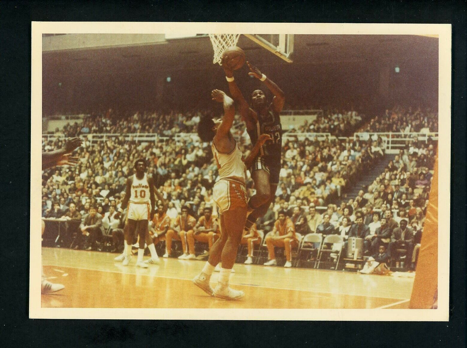 Wes Unseld & Bill Bridges 1971 Press Original Photo Poster painting Washington Bullets Hawks