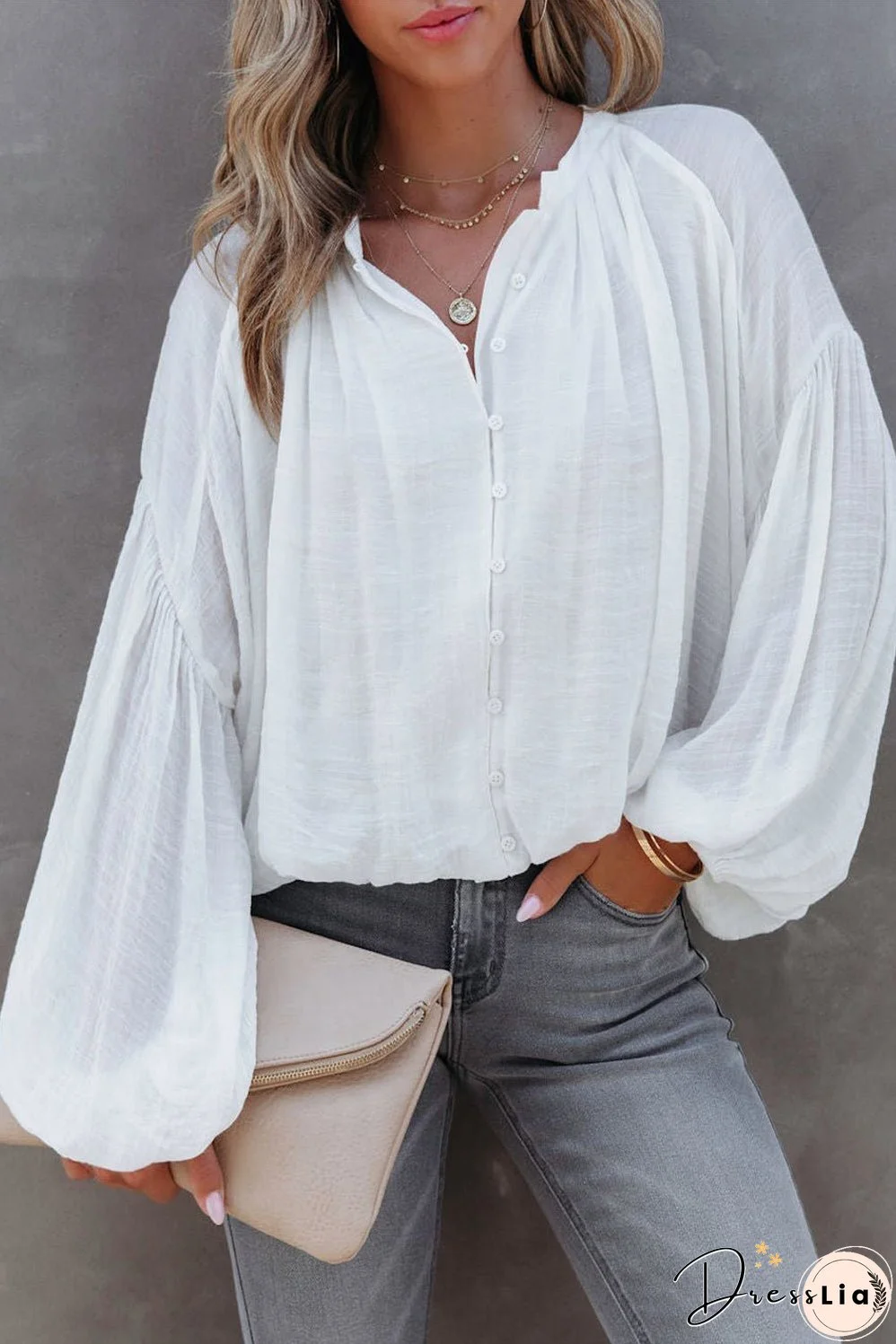 White V Neck Balloon Sleeve Shirt in Solid Color