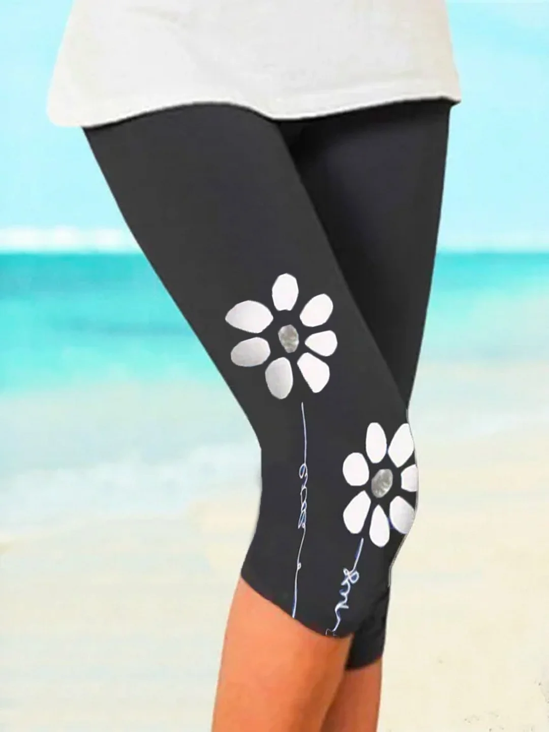 Floral Elastic waist Shorts