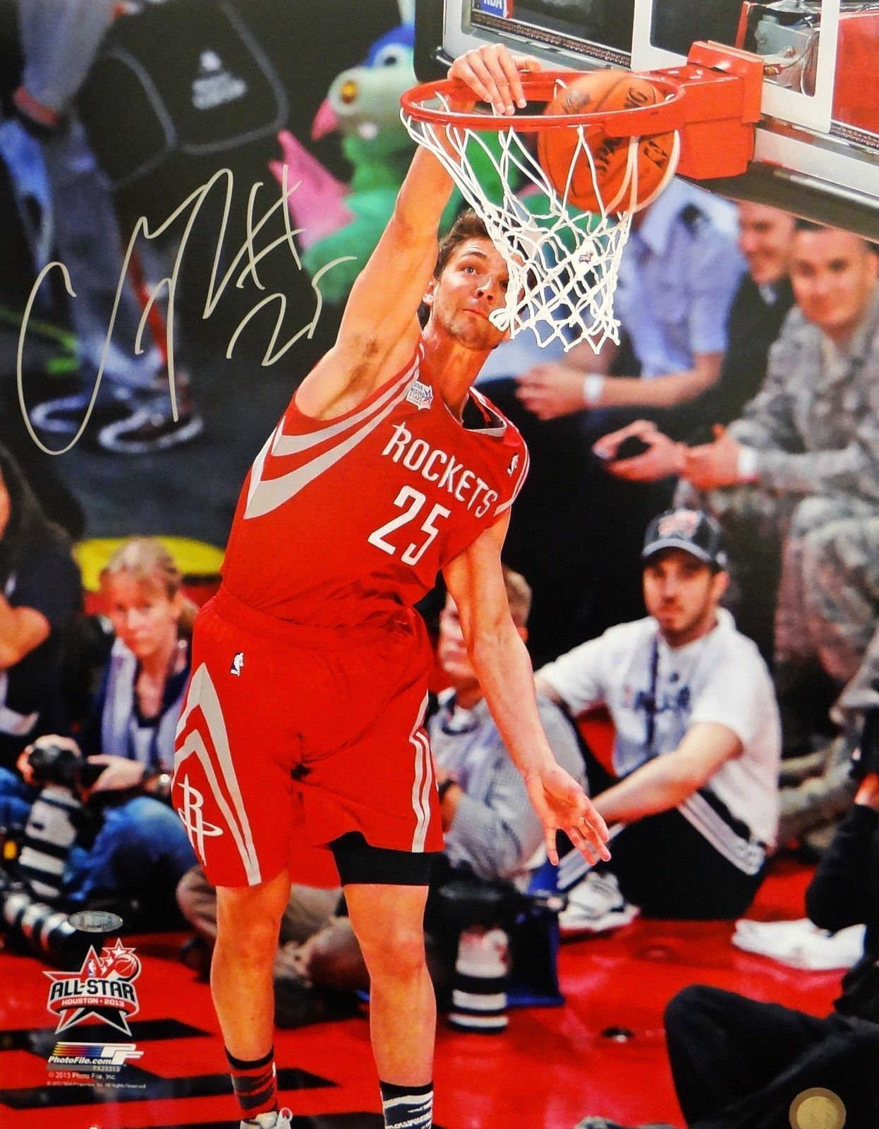 Chandler Parsons Autographed 16x20 Close Up Dunking Photo Poster painting- TriStar Authenticated