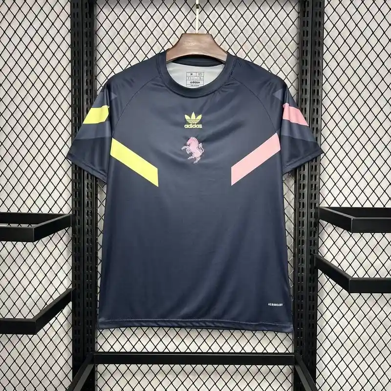 24/25 Juventus Training Suit