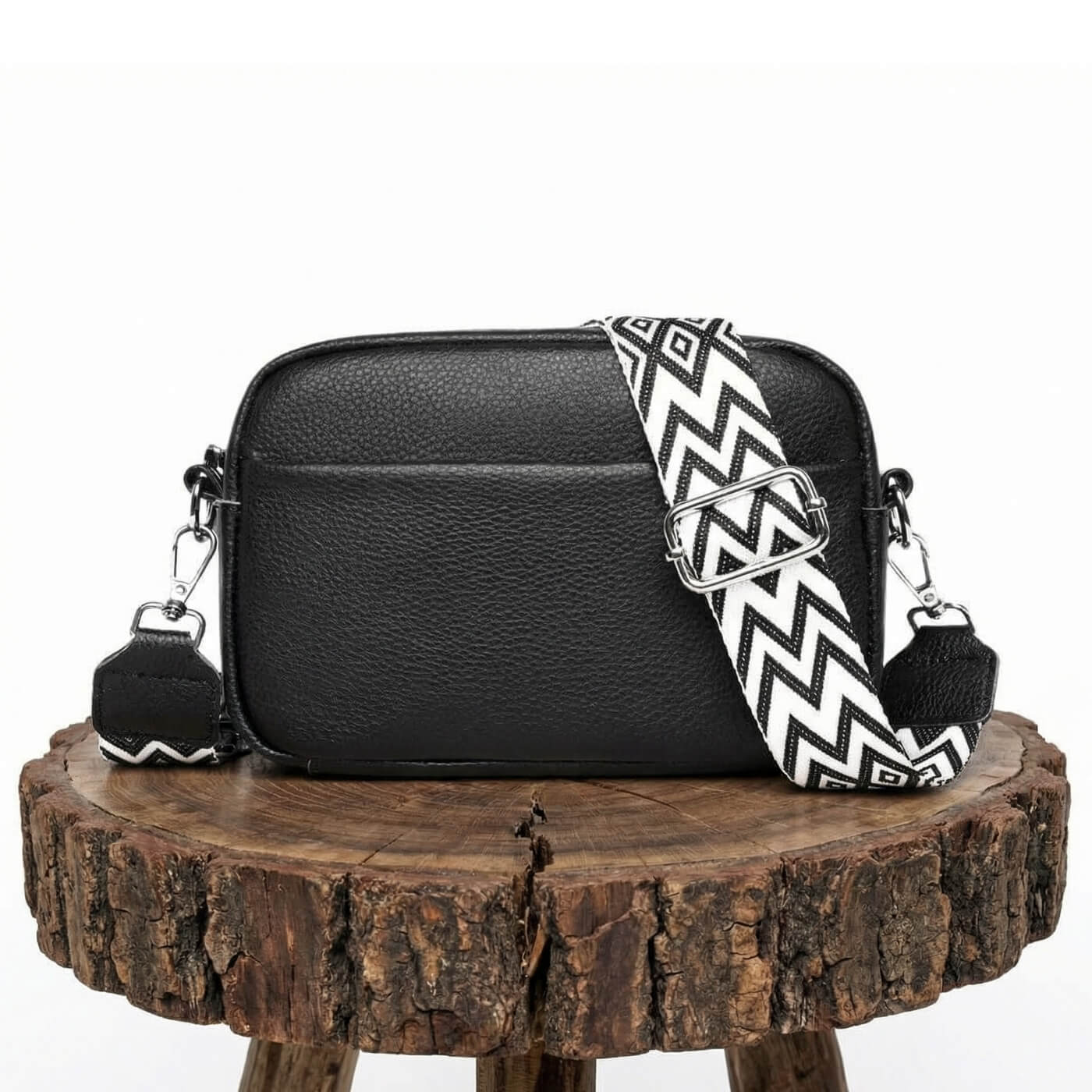 Closing Sale | Lucia&rsquo;s Strap Essential | Crossbody Bag