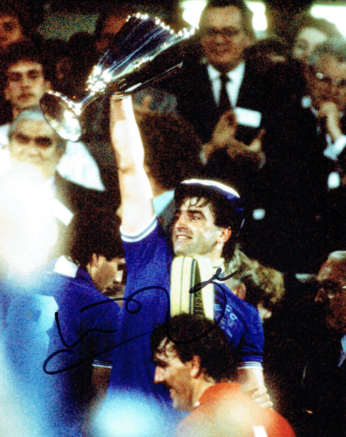 Kevin RATCLIFFE Everton Legend Signed Autograph 10 x 8 Photo Poster painting A AFTAL COA