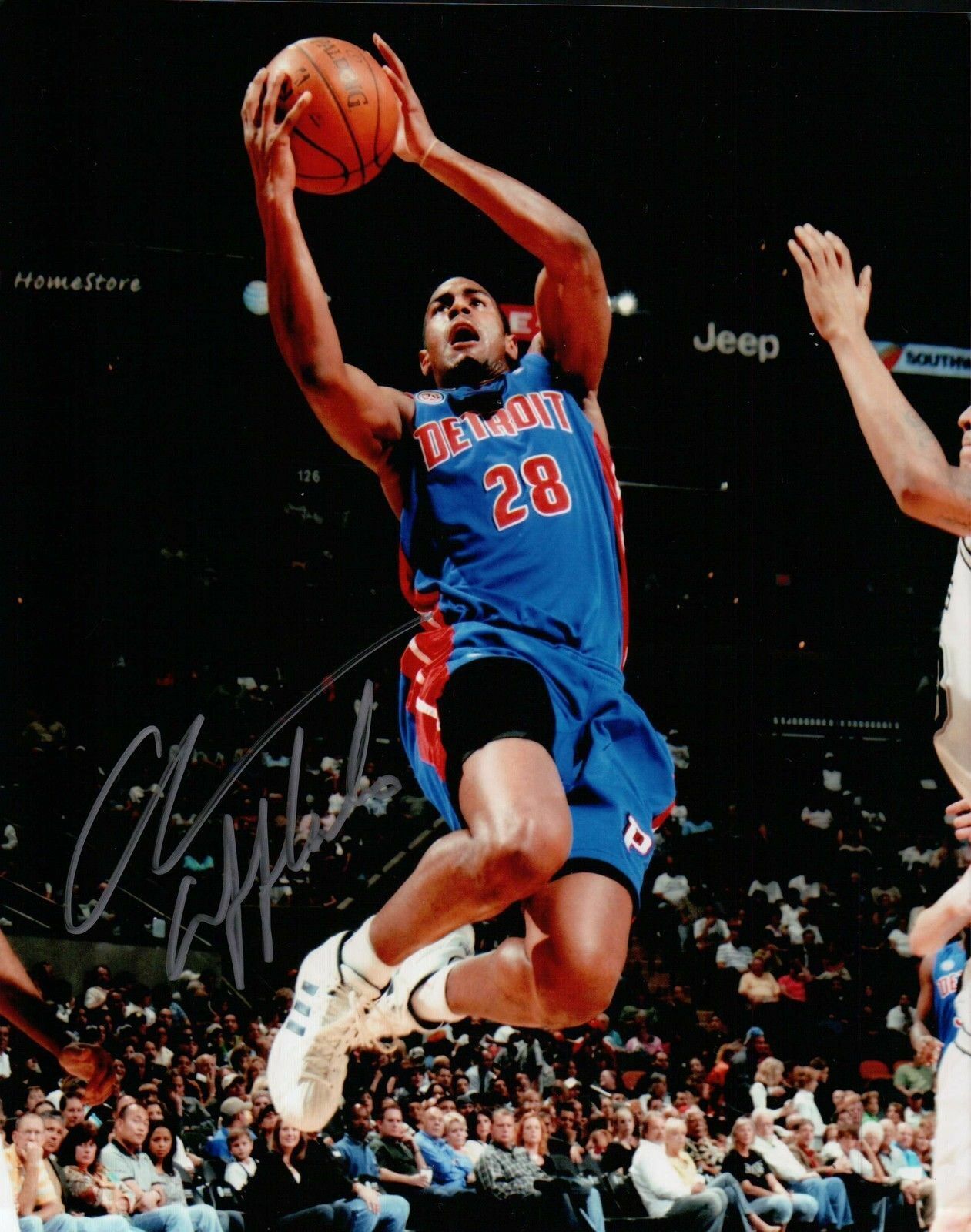 Arron Afflalo Autographed Signed 8X10 Photo Poster painting Pistons In Air Lay-Up COA