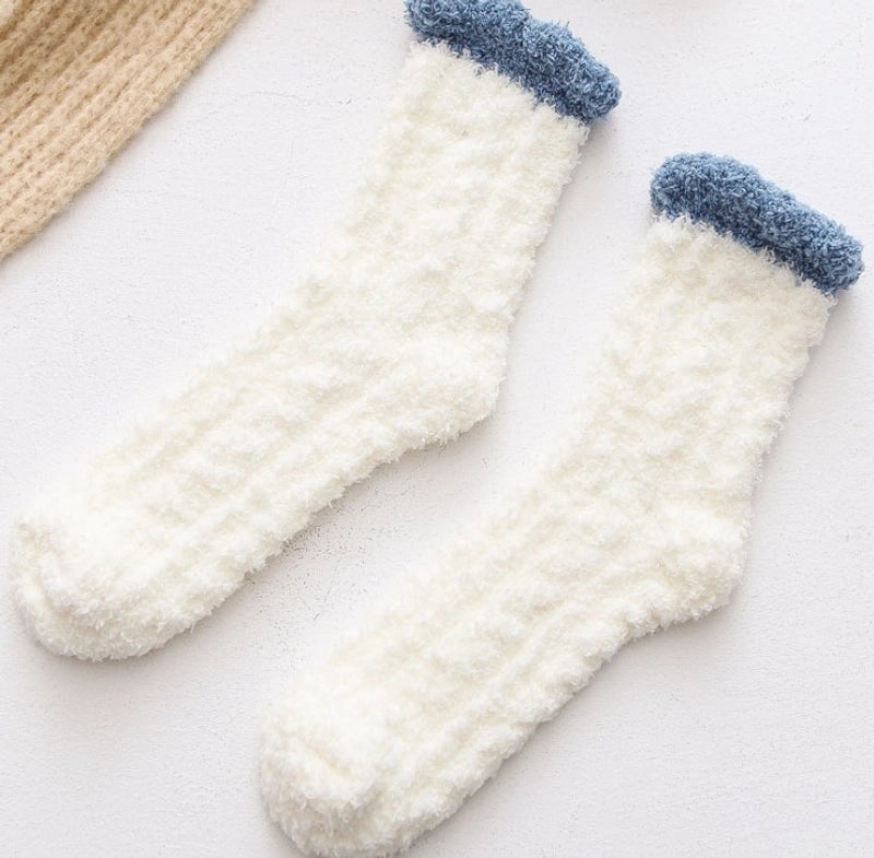 Coral Velvet Socks Women’s Autumn And Winter Velvet Thickened Towel Floor Socks Mid-tube Moon Socks Long-tube Sleep Socks Warm