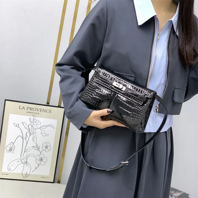 Armpit bag fashionable crocodile pattern KellyBags shoulder handbag women's shoulder bag-vocosishoes