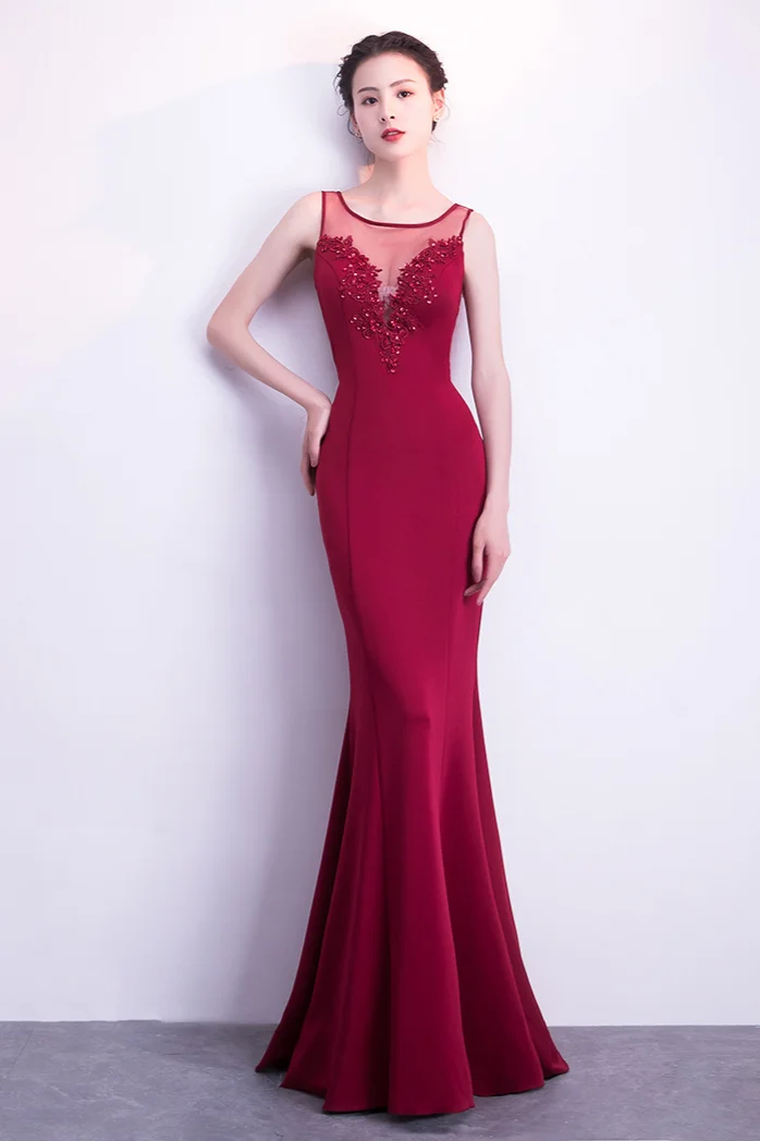 burgundy scoop sleeveless mermaid prom dress with lace appliques