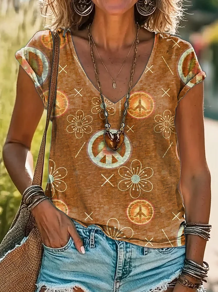 Women's Vintage Hippie Art Print 100%Cotton V-neck T-Shirt