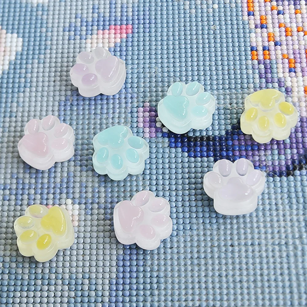 Luminous Chicken Glow In The Dark Cat Claw Cartoon Chicken for Diamond Painting