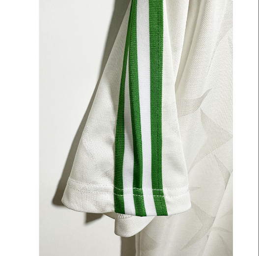 Retro 1990 Ireland Away Football Shirt Thai Quality