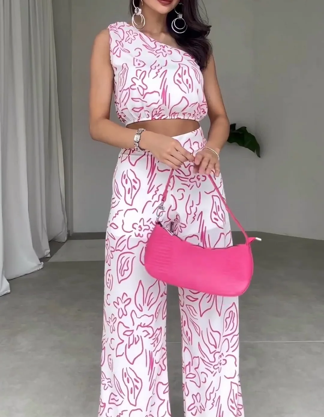 painting pink printed short top with pant set