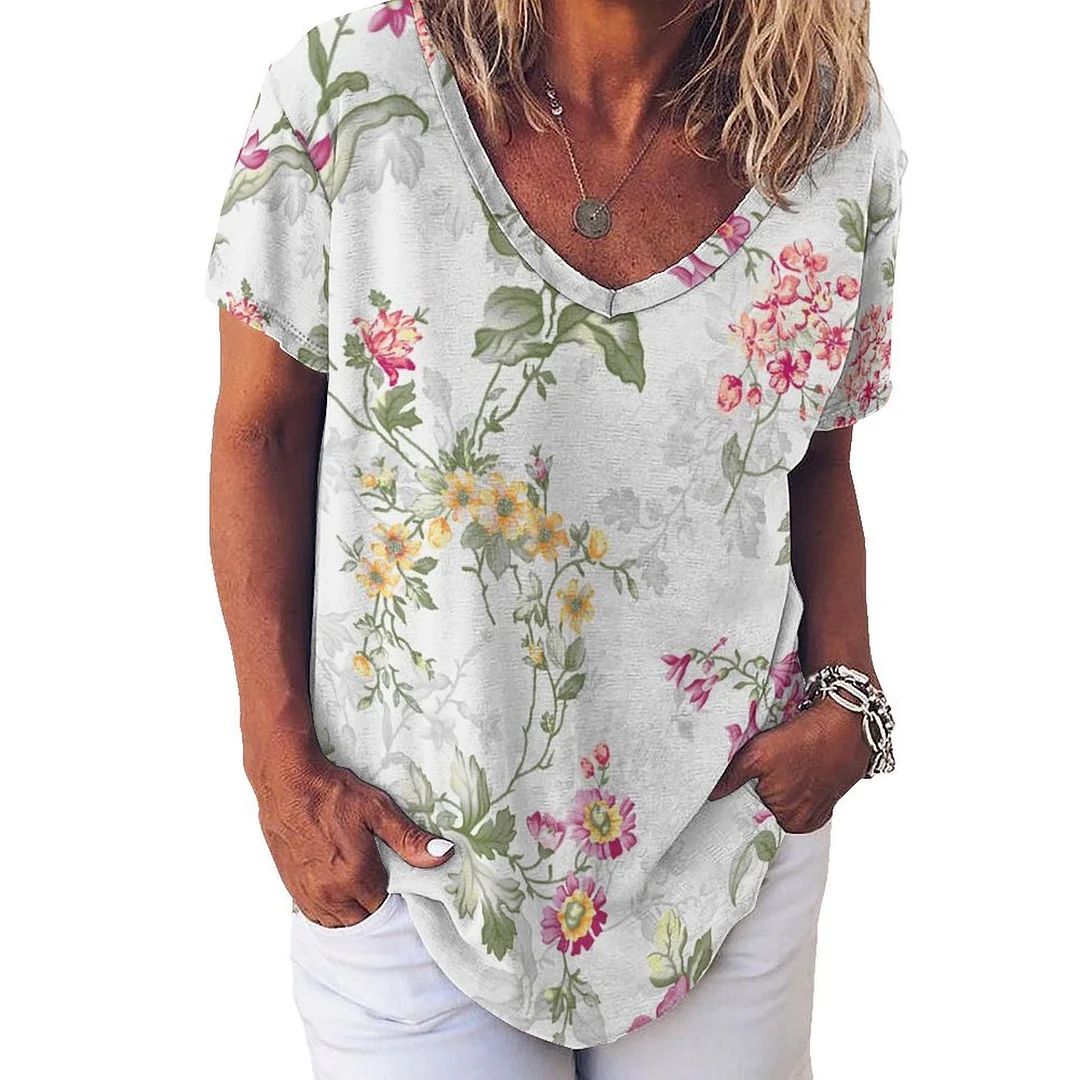 V-neck Short Sleeve Casual T-shirt for  Women Printed with Pattern Floral, Red, Green