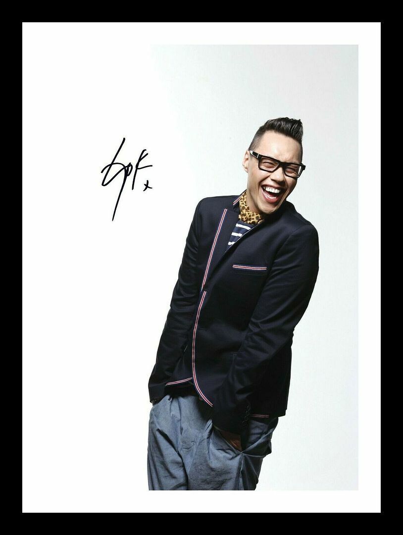 Gok Wan Autograph Signed & Framed Photo Poster painting