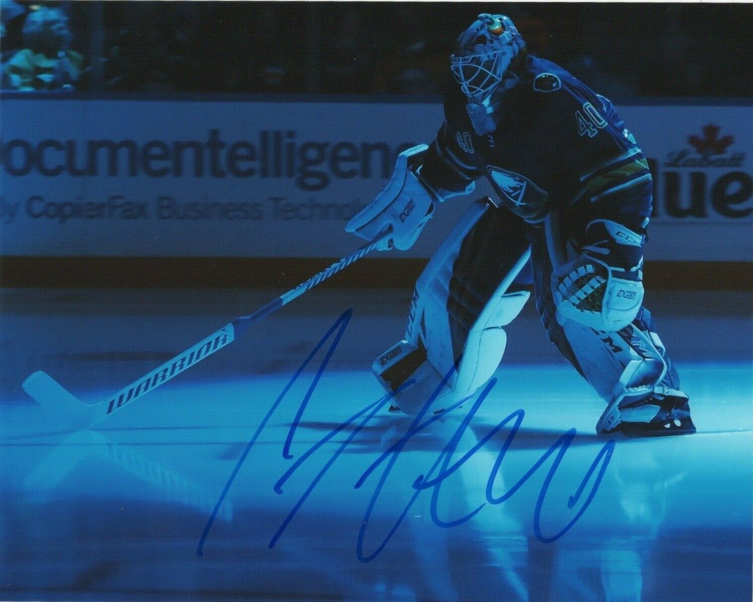 Buffalo Sabres Carter Hutton Signed Autographed NHL Photo Poster painting 8x10 COA #3