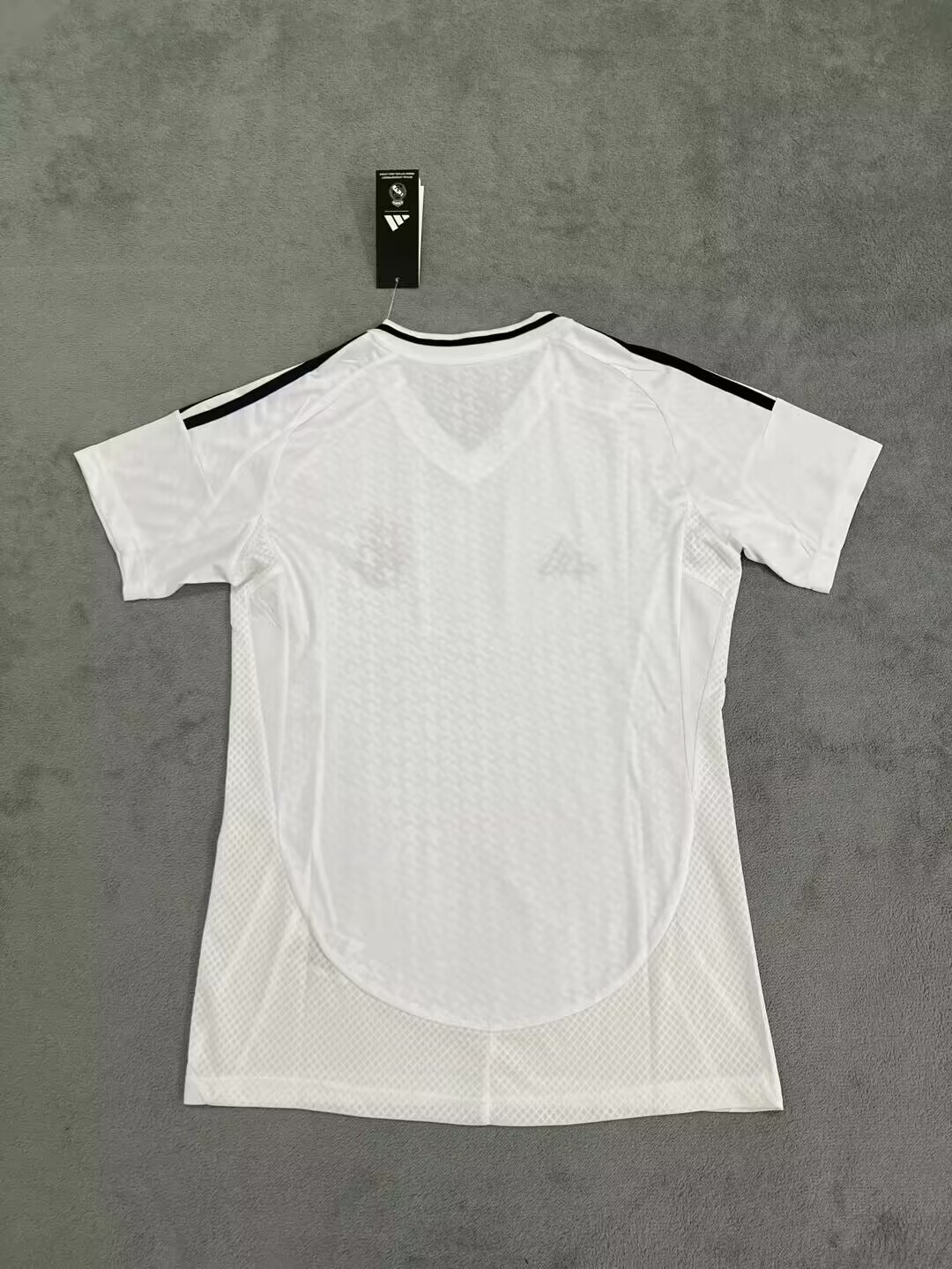 24/25 Real Madrid Home Women Football Shirt Thai Quality