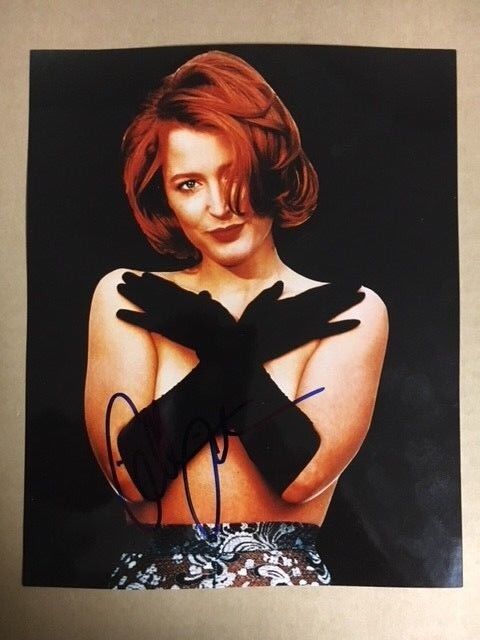 Jillian Anderson X-Files Seductive/Lovely 8x10 Photo Poster painting with COA