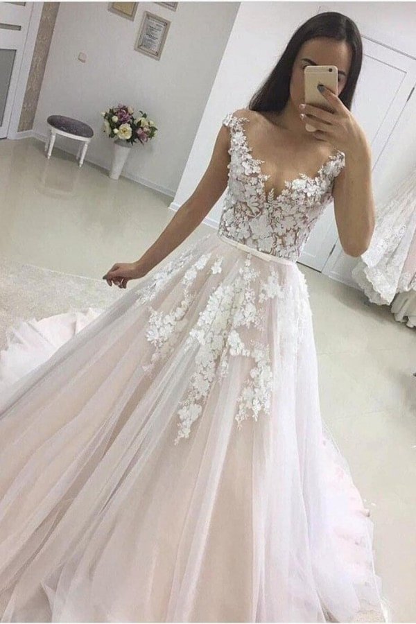 Classic Sweetheart Princess Long A-line Wedding Dress With Tulle Lace | Ballbellas Ballbellas