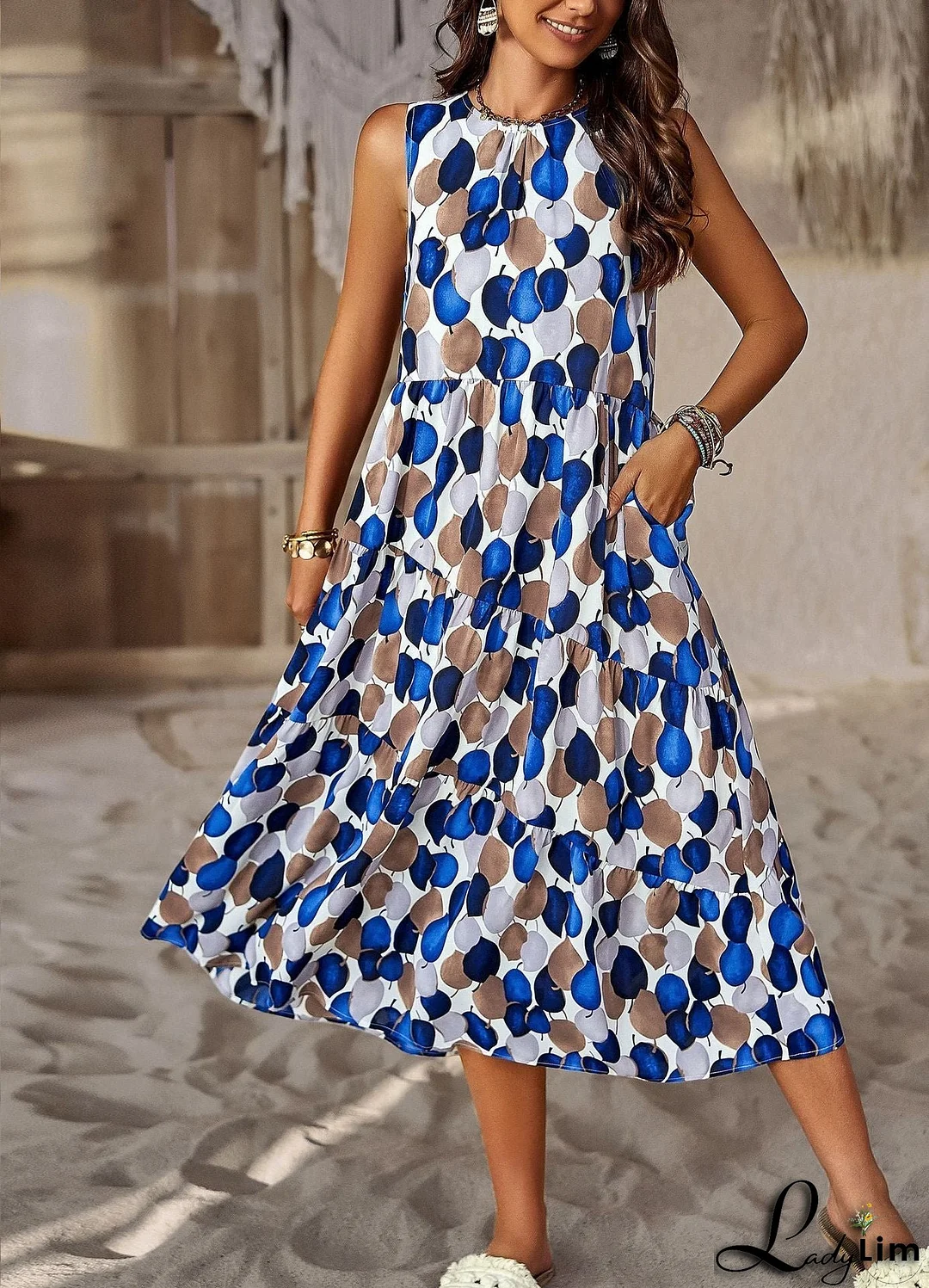 Modern and Comfortable Dress