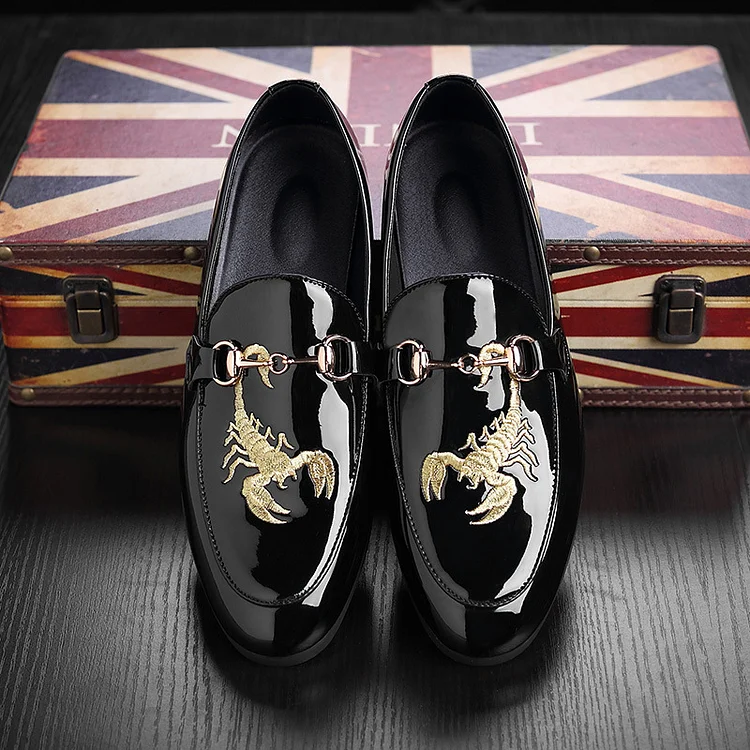 PU Leather Metallic Scorpion Decor Animal Pattern Shoes Casual Flat Loafers Shoes