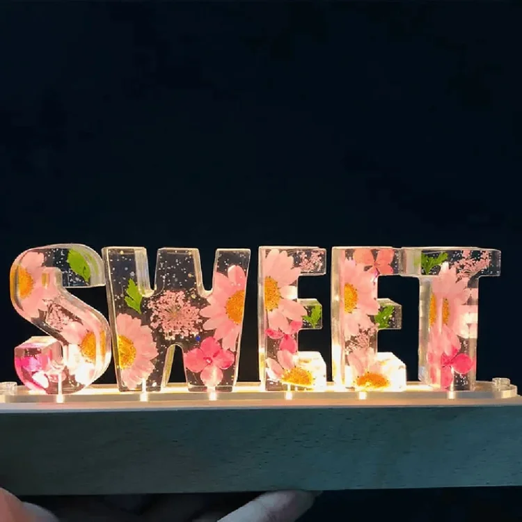 Personalized Dried Flowers Night Light Real Flower Resin LED Lamp Custom 3 Letters