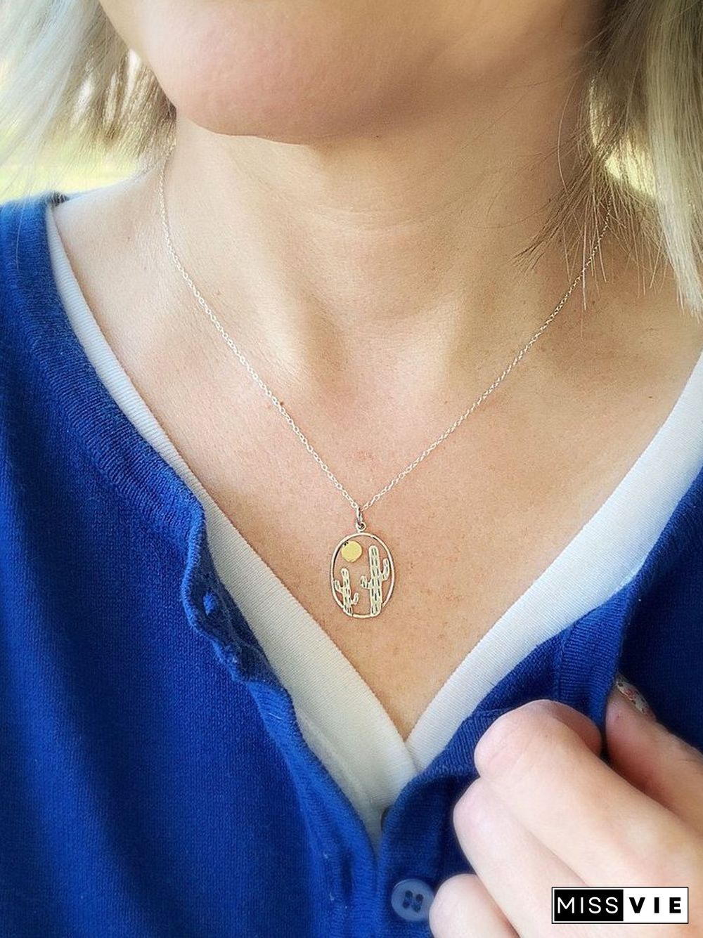 Casual Western Cactus Cutout Pendant Necklace