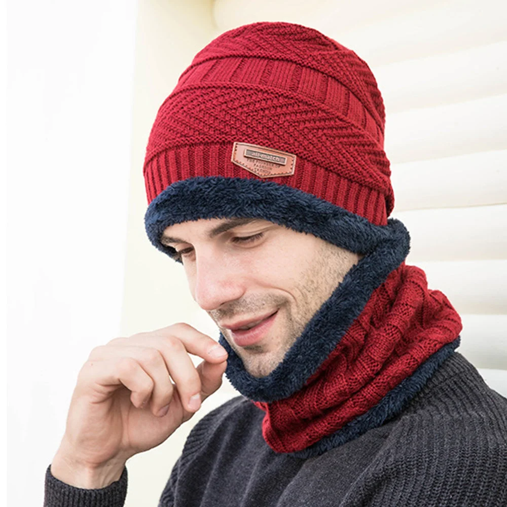 Smiledeer Winter Thickening Fashion Plush Hat Scarf Gloves Three Piece Set