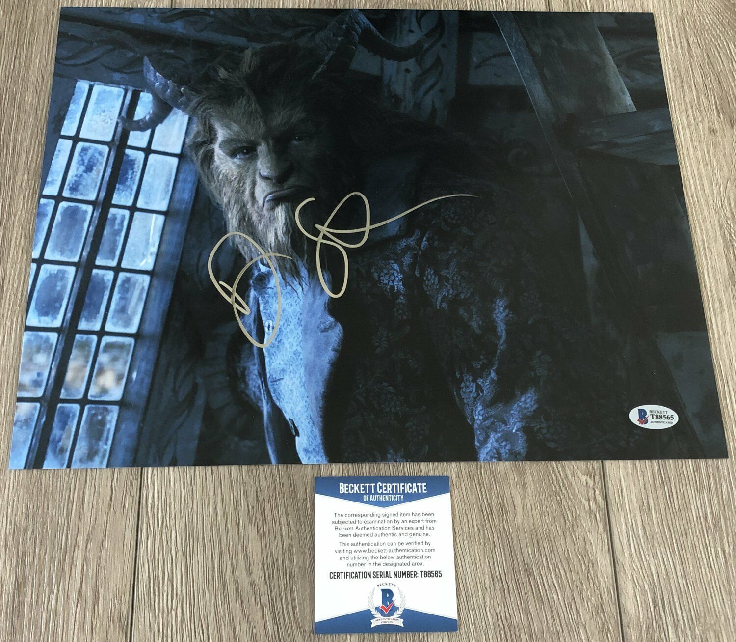 DAN STEVENS SIGNED AUTOGRAPH BEAUTY & AND THE BEAST 11x14 Photo Poster painting BECKETT BAS COA