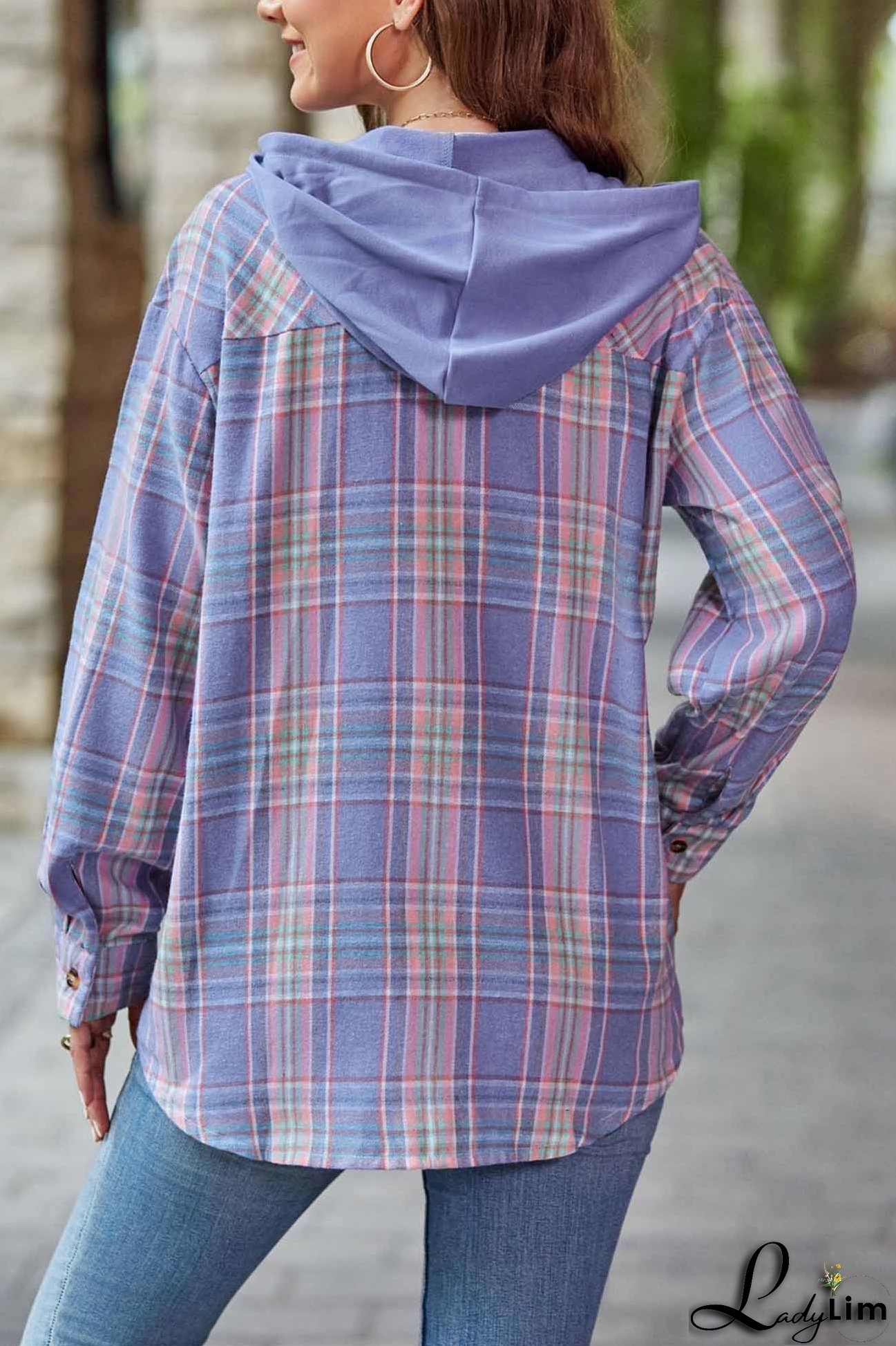 Modern and Comfortable Blouse