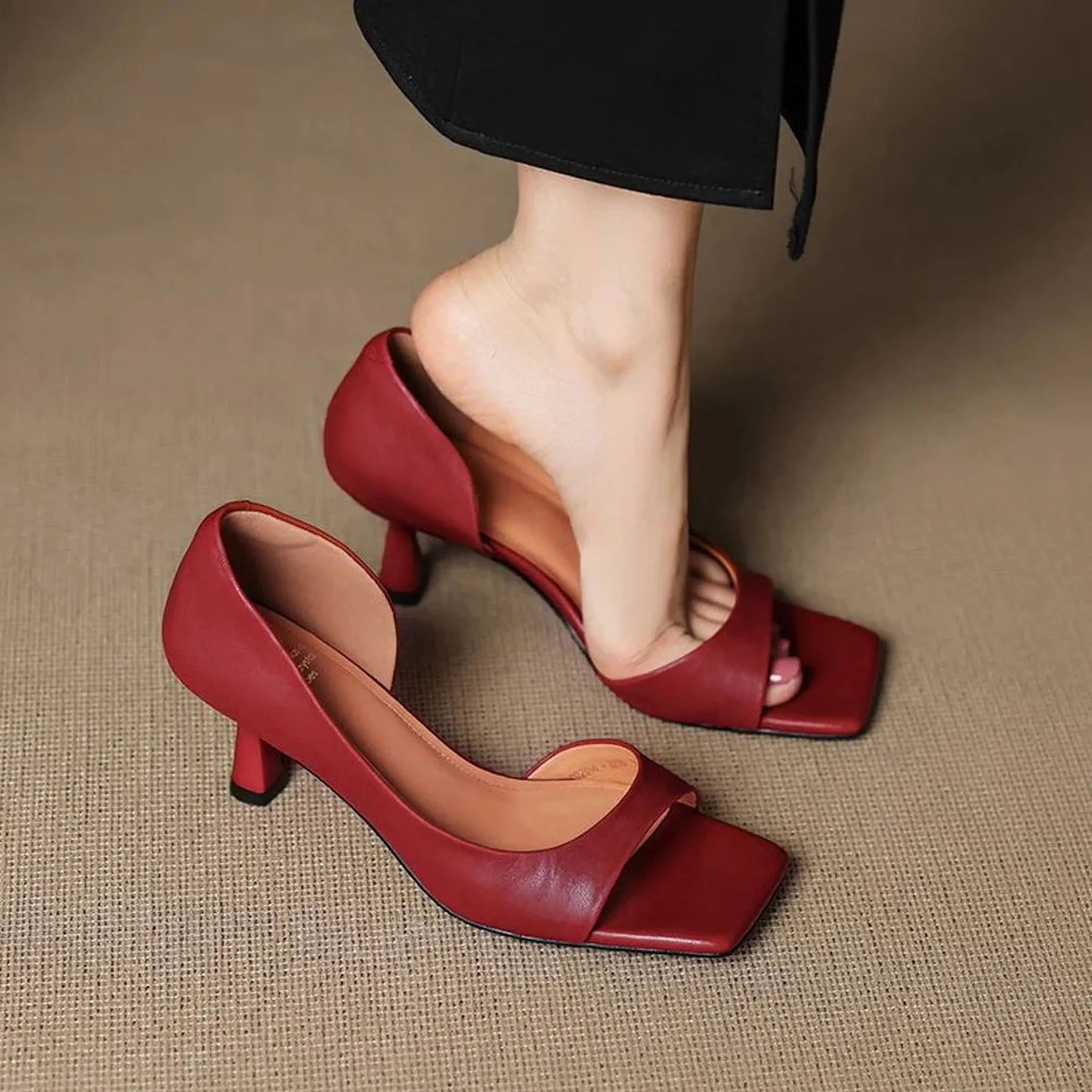 Women's Leather d'Orsay Heels &ndash; Square Toe Mid-Heel Courts