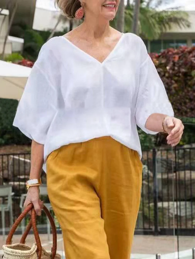 Plus Size Solid Color V-Neck Loose Casual Shirt