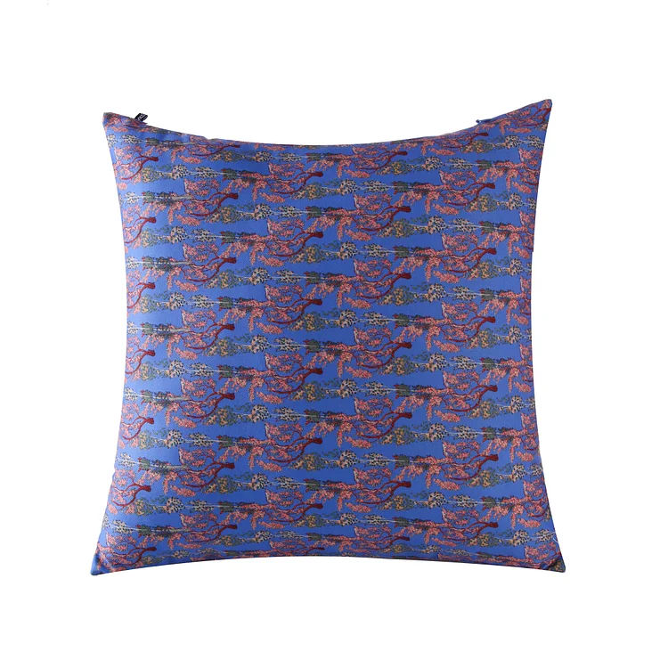 AGA KHAN MUSEUM X JUMA Shahnameh Pillow - 4 Recycled Water Bottles - Blue