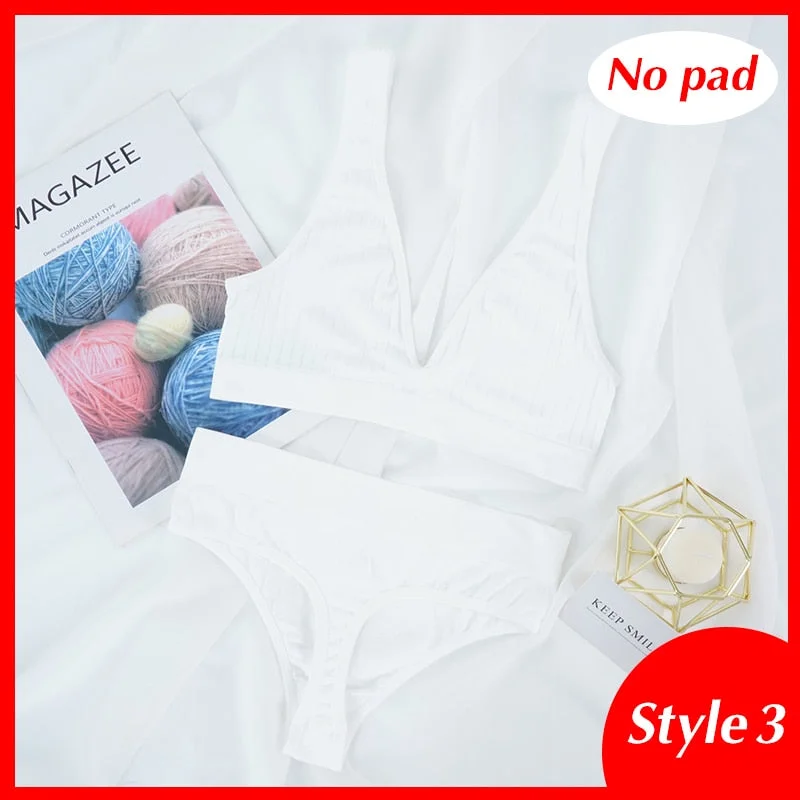 Women Seamless Bra Set Sexy Thong Low Waist Panties Wire Free Bra Push Up Bralette Lingerie Deep V Backless Underwear Set