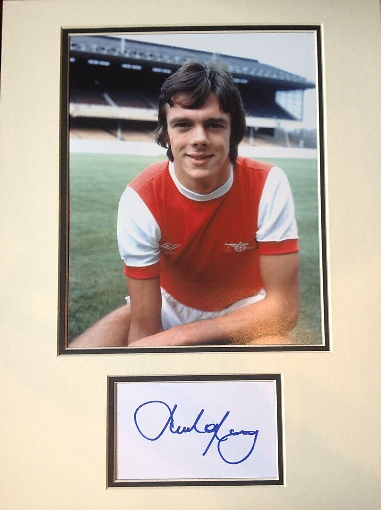 DAVID O'LEARY - FORMER ARSENAL FOOTBALLER - BRILLIANT SIGNED COLOUR Photo Poster painting DISPLA