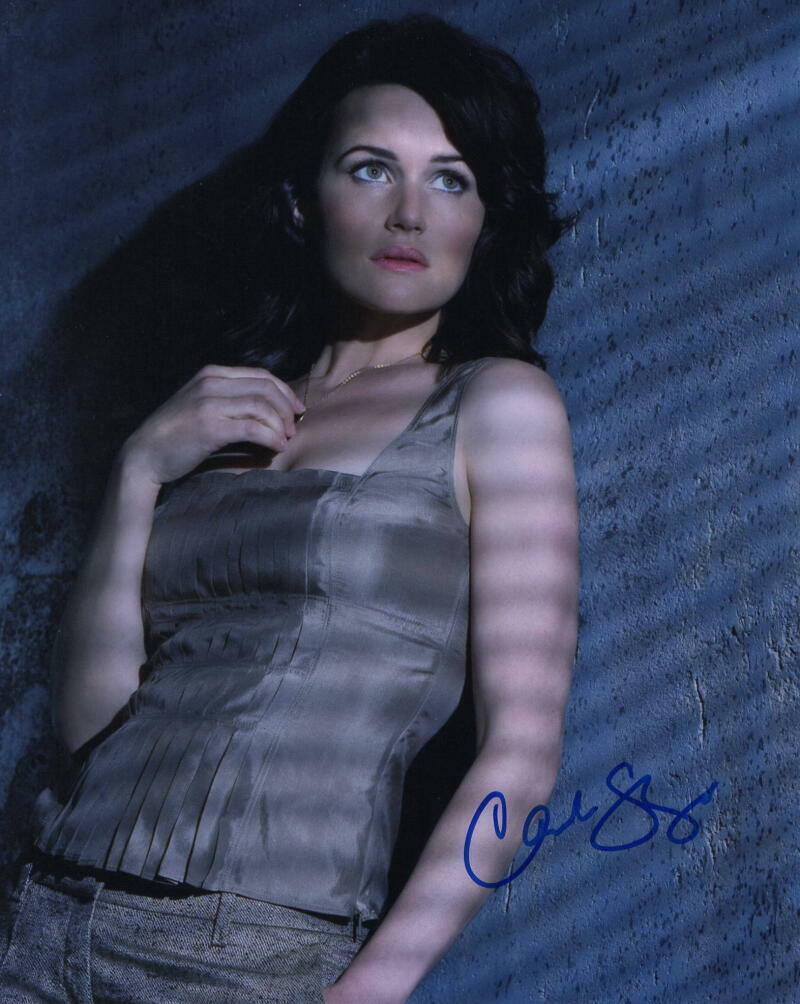 CARLA GUGINO SIGNED AUTOGRAPH 8X10 Photo Poster painting - STUNNING, VERY HOT, WATCHMEN BABE