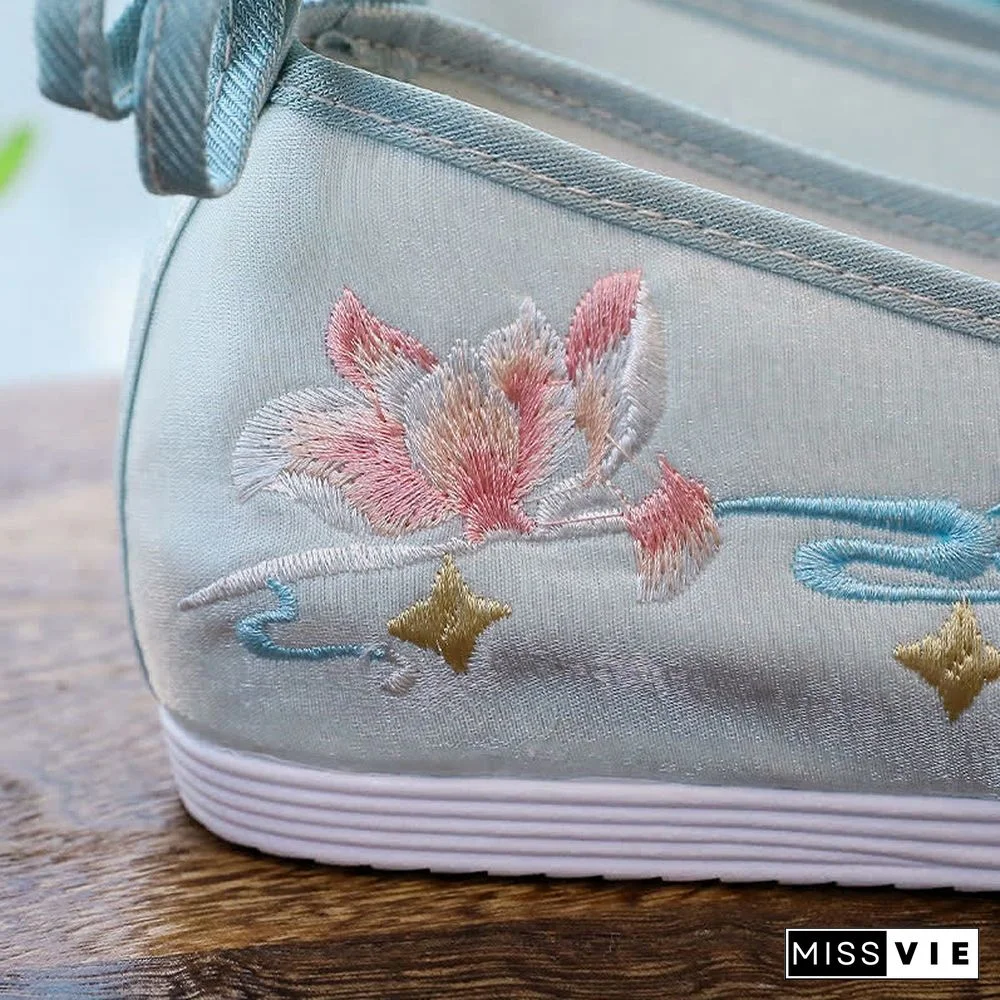 Vintage Lotus Moon Embroidery Pearl Lace Up Flats Shoes