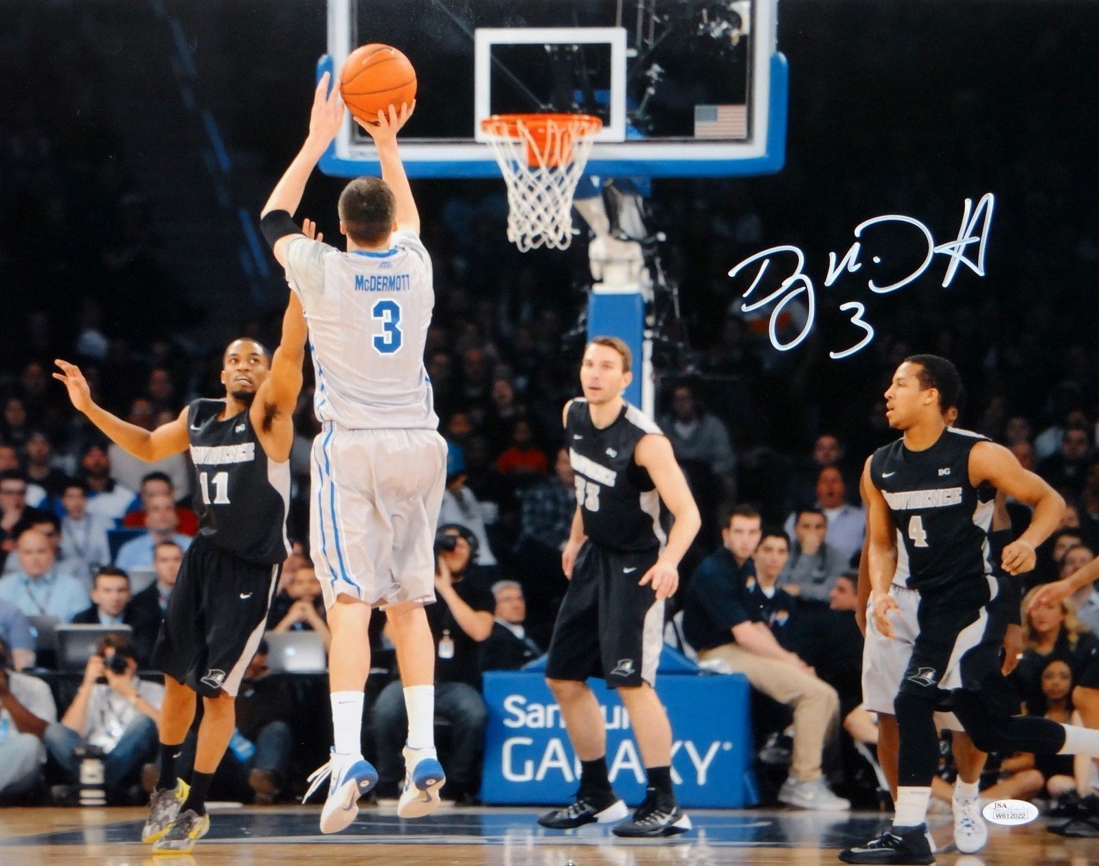 Doug McDermott Autographed 16x20 Horizontal Shooting Photo Poster painting- JSA W Authenticated