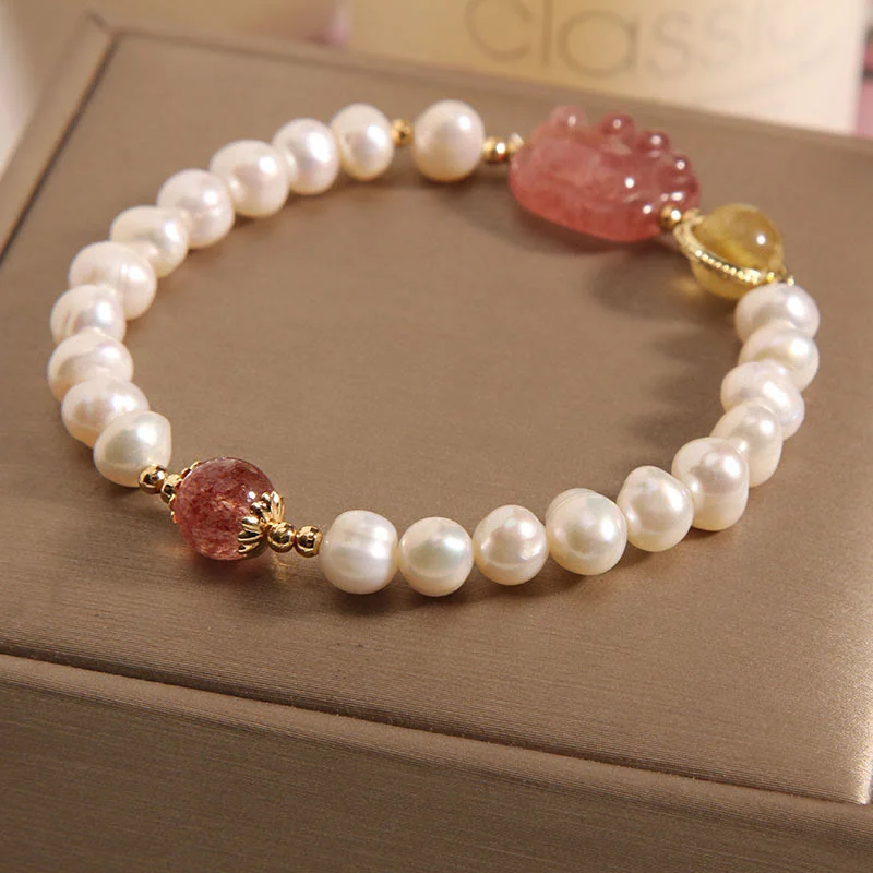 Pearl Strawberry Quartz Cute Paw Cat Claw Loyalty Bracelet