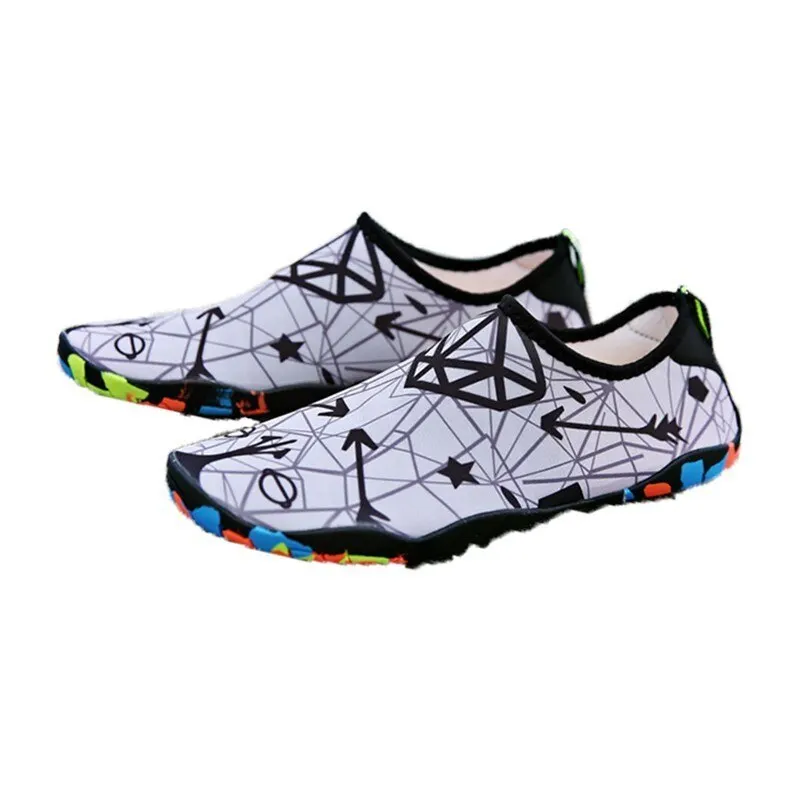 VEAMORS Fashion Aqua Shoes Unisex Slip-on Light Outdoor Sneakers Lover Yoga Swim Water Shoes Non-slip Seaside Beach Sneakers