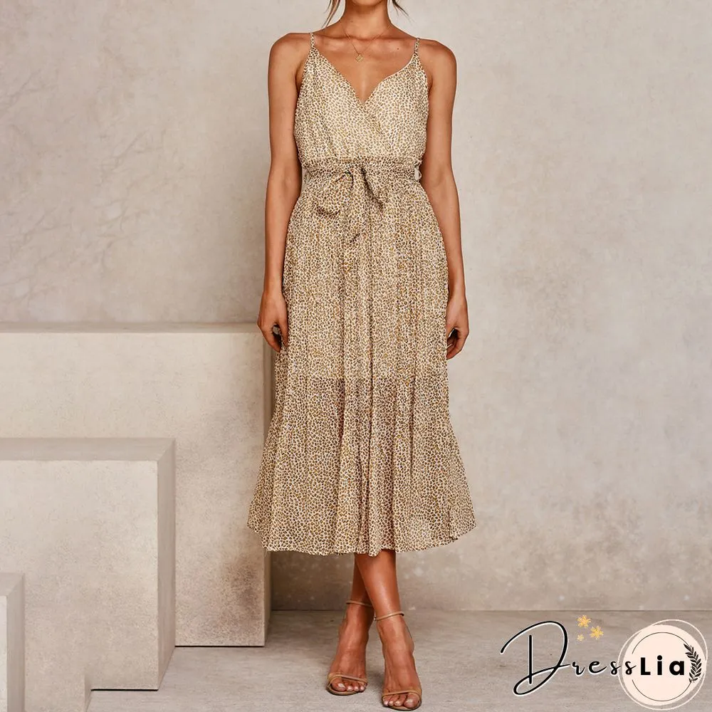 Pleated Elegant Dress With Fashionable Suspenders