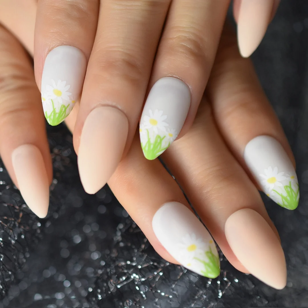 Gorgerous Fashion French Nail Rose Red White Tip Round Faux Ongles Short Lady Artificial Nail Art Tips for Daily Wear 24-Nail Inspo