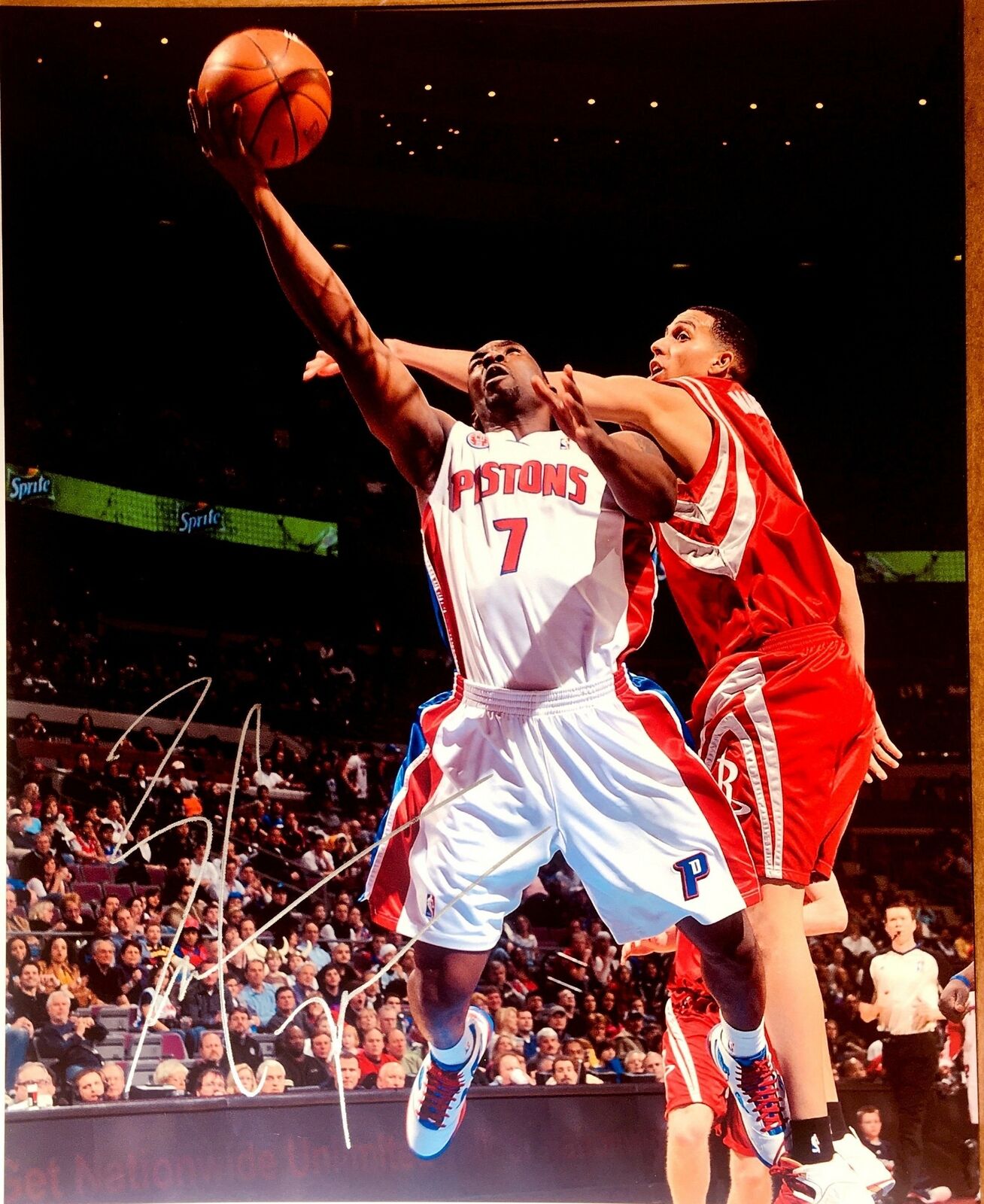 Ben Gordon Signed 8x10 Photo Poster painting UCONN Huskies Chicago Bulls Detroit Pistons