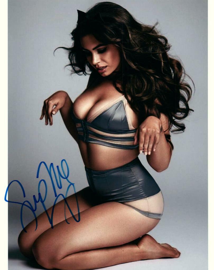 Sophie Simmons signed 8x10 Photo Poster painting autographed Picture Pic and COA